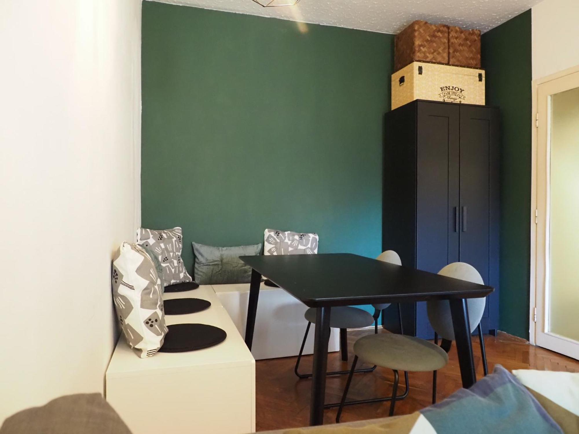 Cozy Apartment Near Tram Station Zagreb Exterior foto