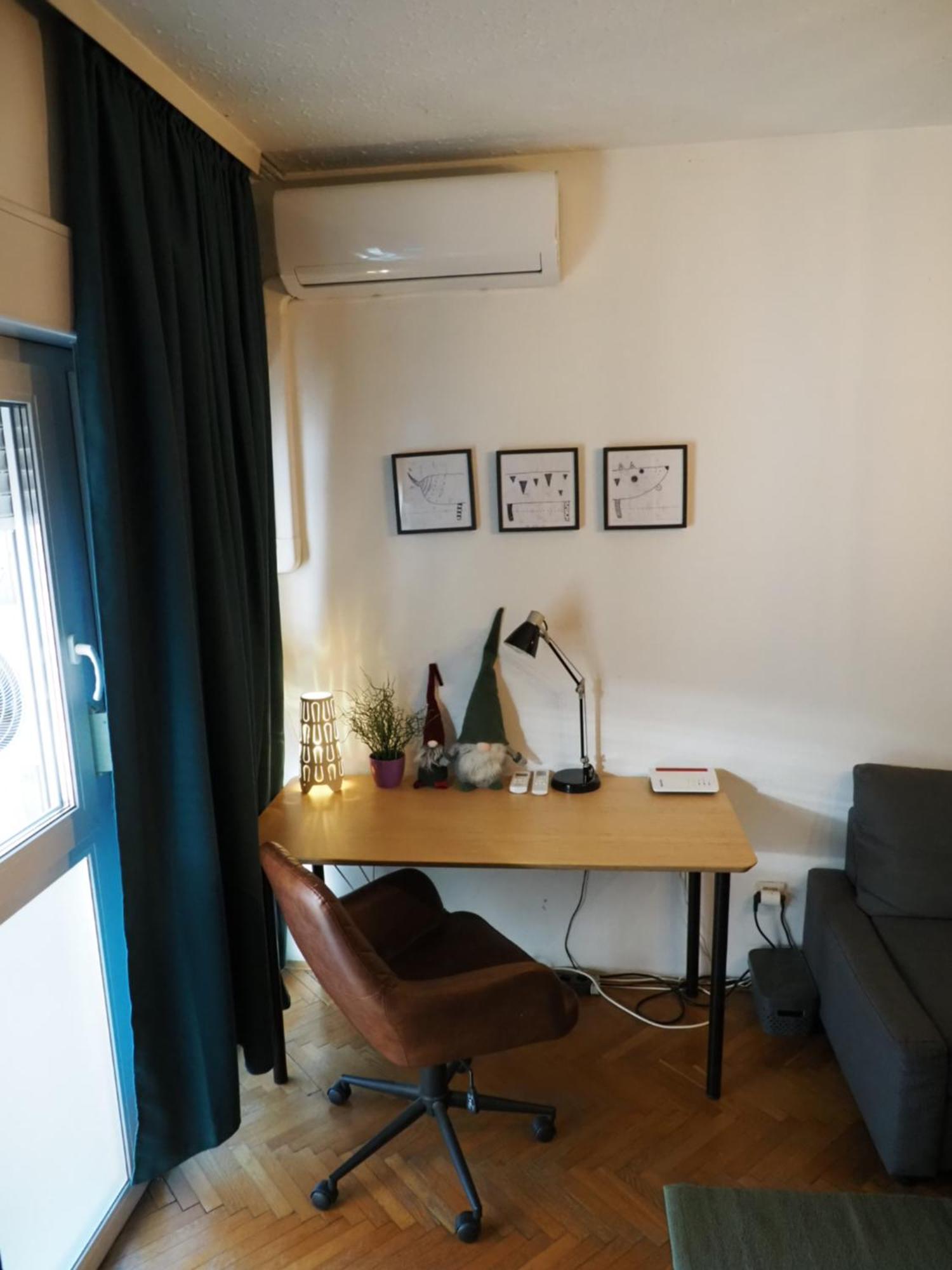 Cozy Apartment Near Tram Station Zagreb Exterior foto