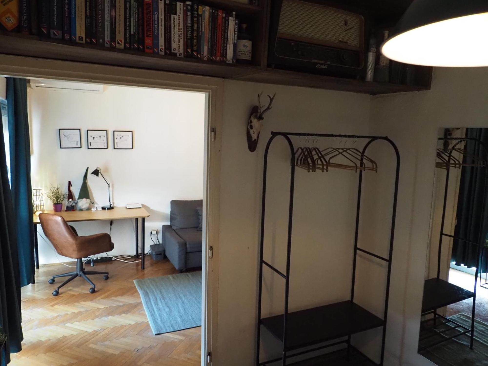 Cozy Apartment Near Tram Station Zagreb Exterior foto